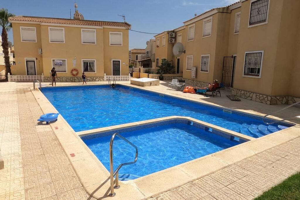 Close To Beaches & Golf Courses - With Pool & Bbq Alicante Ngoại thất bức ảnh