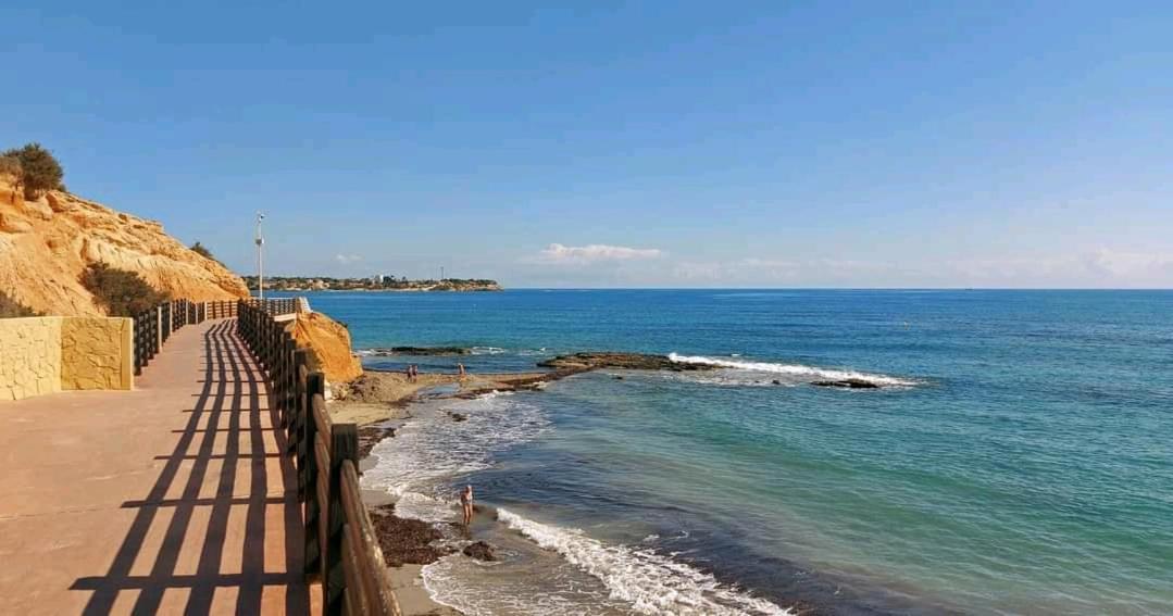 Close To Beaches & Golf Courses - With Pool & Bbq Alicante Ngoại thất bức ảnh
